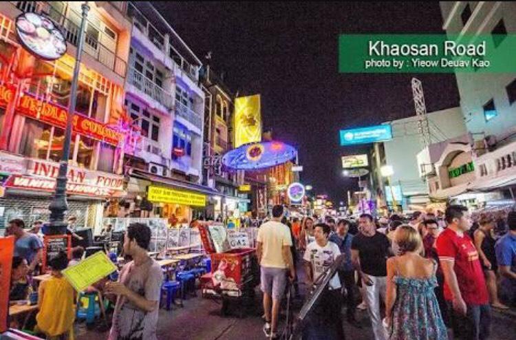 De Sky Sukhumvit Ekkamai Hotel Bangkok Exterior foto
